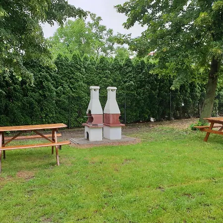 Noclegi Pod Modrzewiem Powidz  Exterior foto